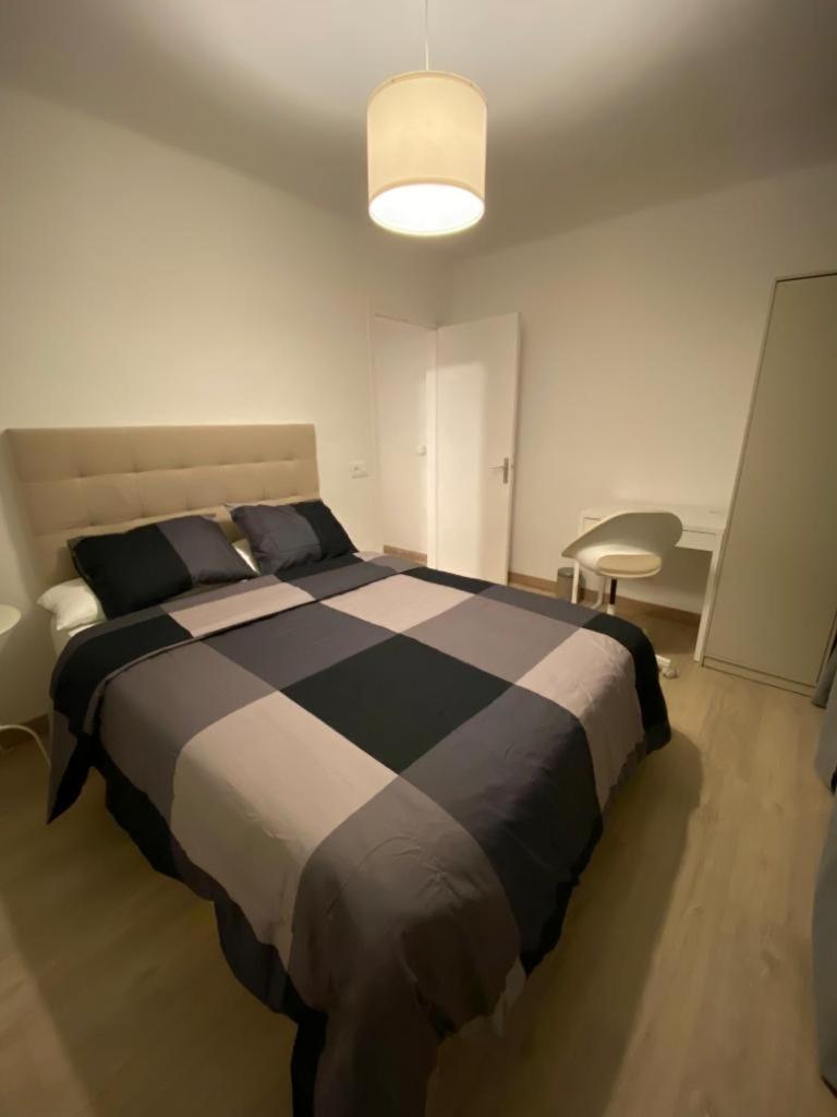 Mediterraneo Euroviajeros Room Пінеза-да-Мар Екстер'єр фото